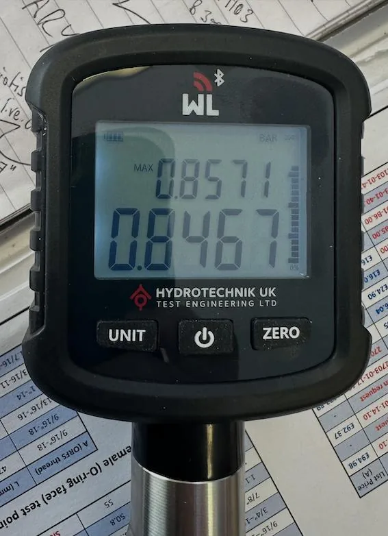 Digital Watchlog gauge showing a live measurement